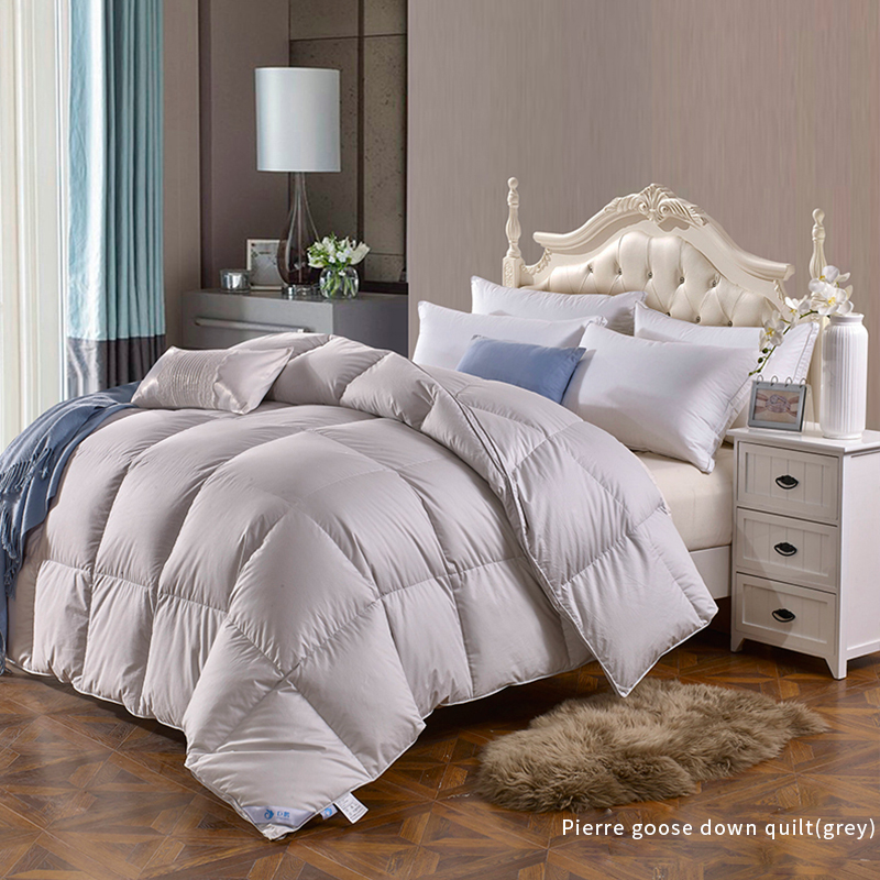 Pierre goose down quilt